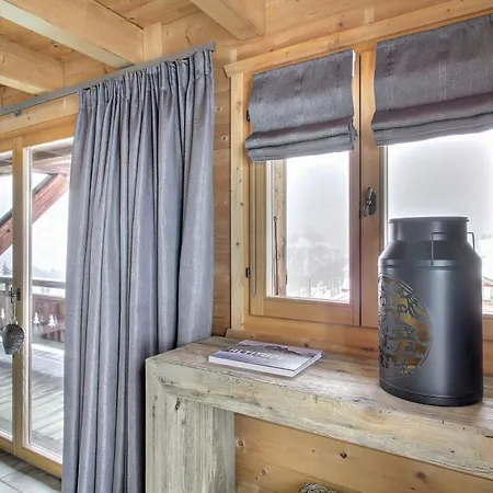 Alpine Chic Jacuzzi Sauna Chalet