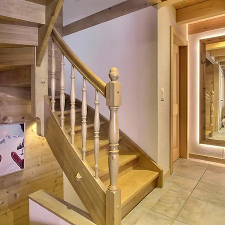 Alpine Chic Jacuzzi Sauna Chalet *