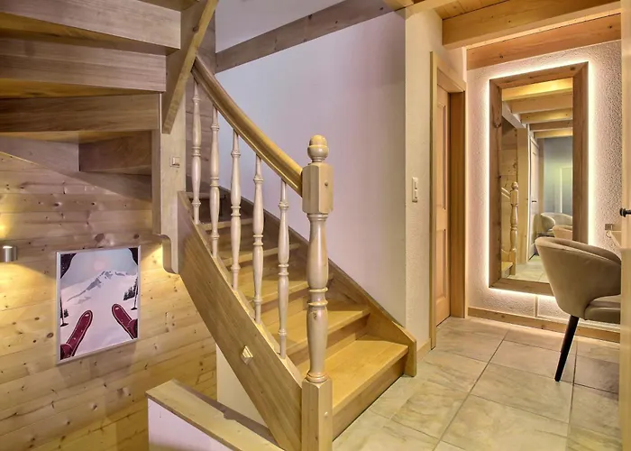 Alpine Chic Jaccuzi Sauna Chalet *