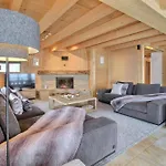 Alpine Chic Jaccuzi Sauna ル・クロセッツ